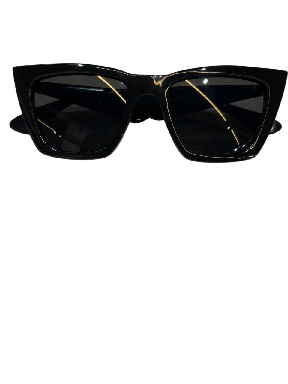 Óculos de Sol Modelo Gatinho