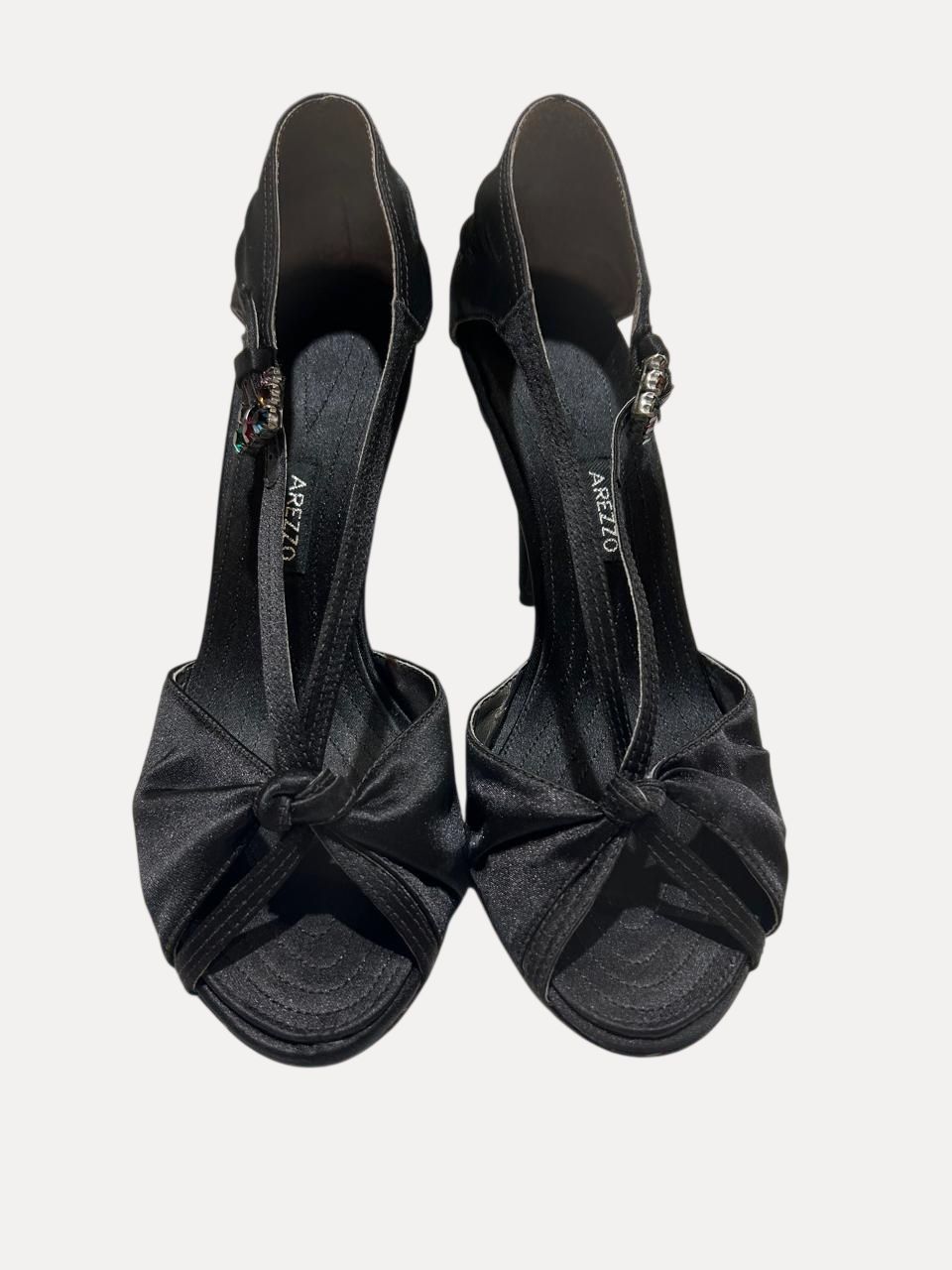 Sapato Peep Toe
