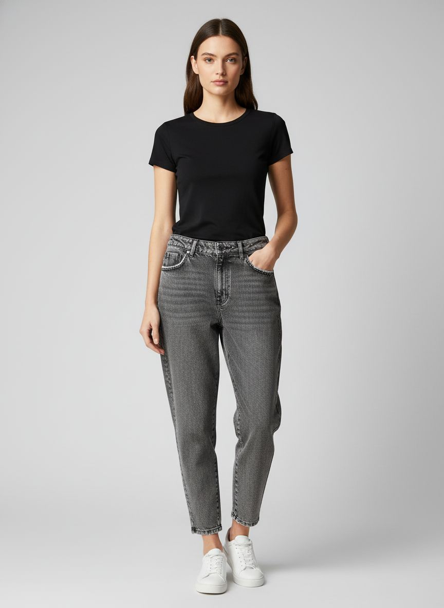 Calça Baggy Tachas