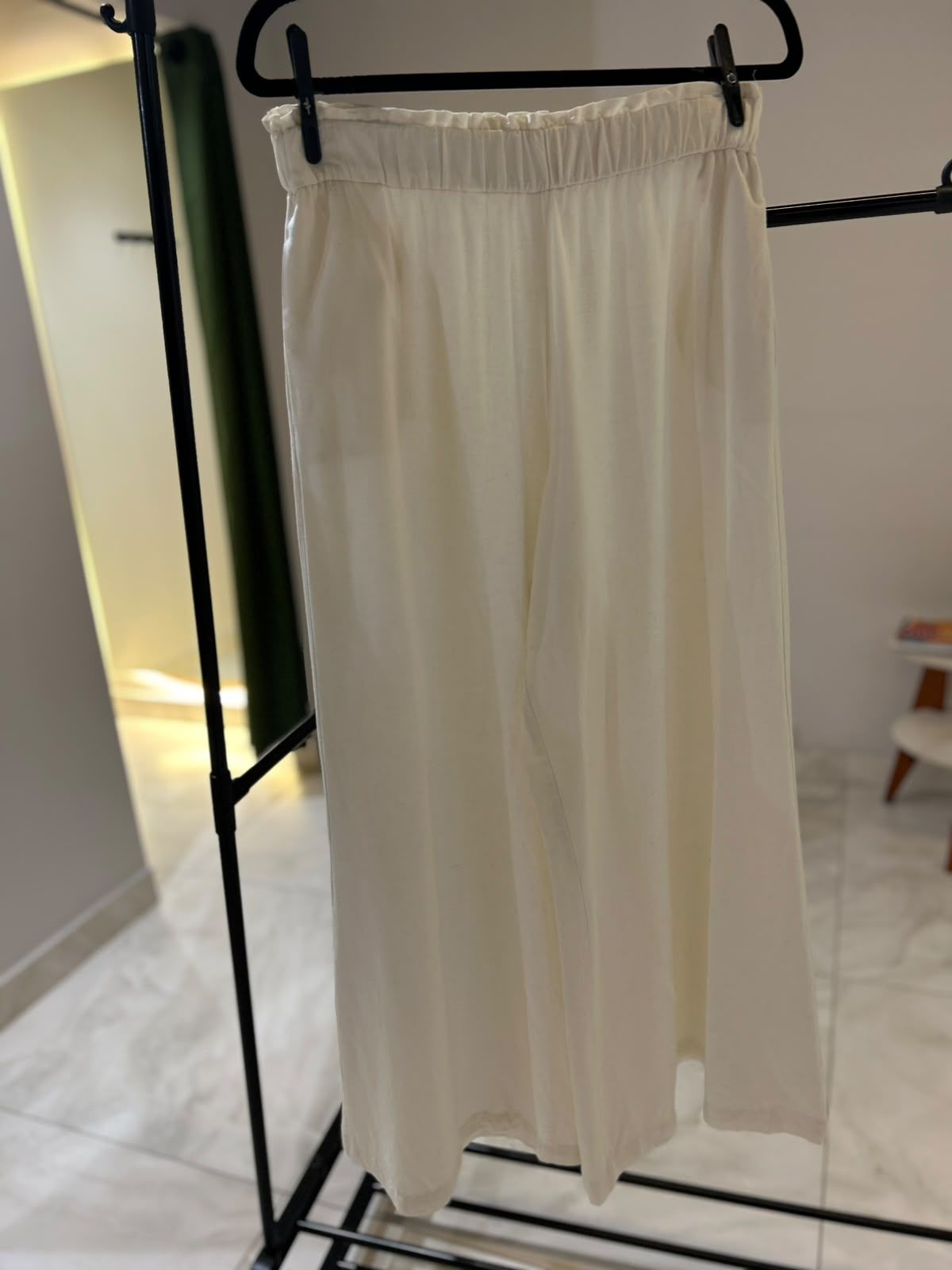 Calça Pantalona Linho