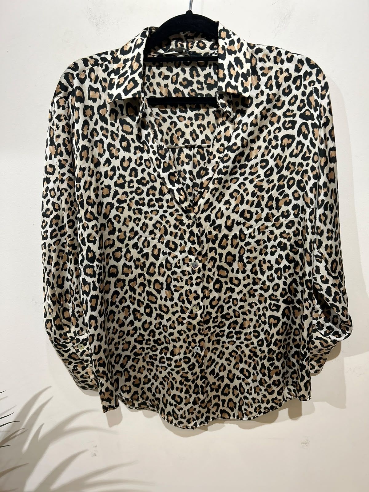 Camisa Acetinada Animal Print