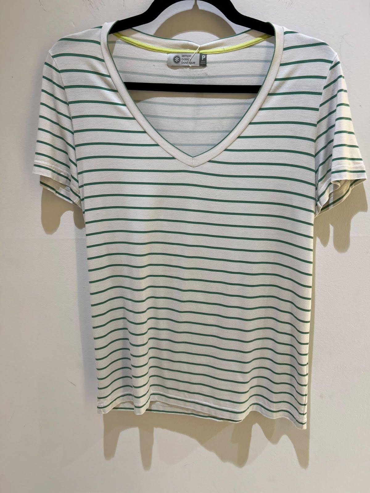 Tshirt Decote V