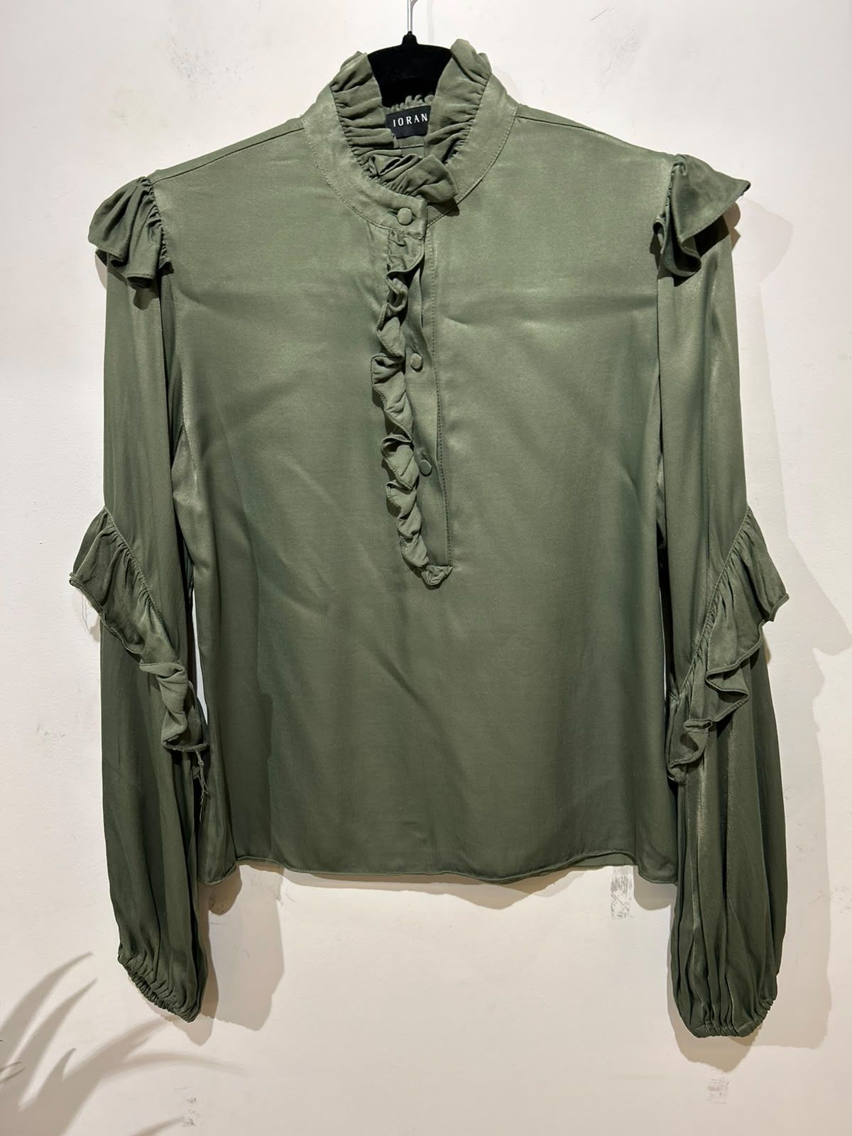 Camisa Babados