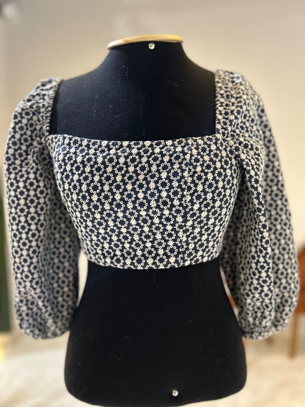 Cropped Laise
