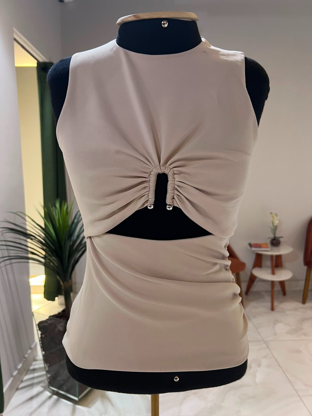 Blusa Regata Fenda