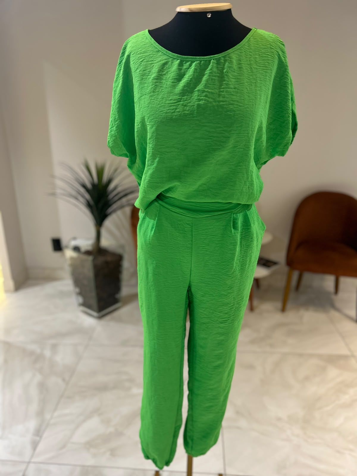 Conjunto Calça Clochard + Blusa