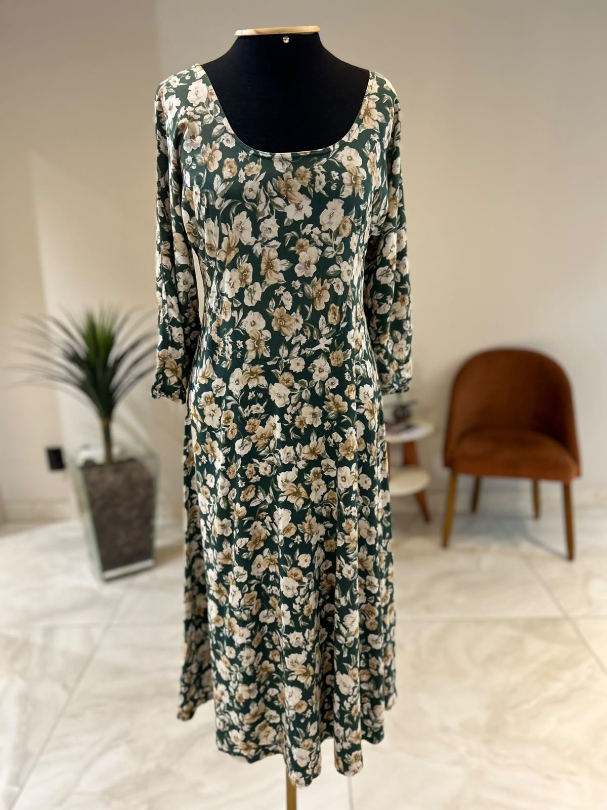 Vestido Midi Meia Manga