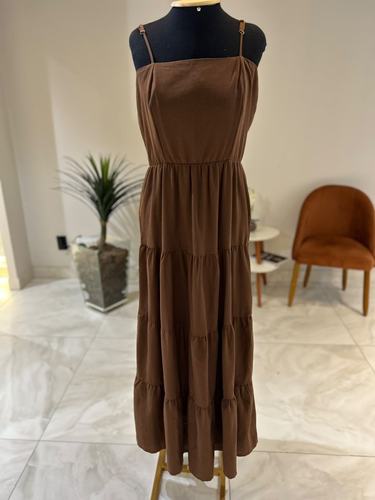 Vestido Midi Camadas