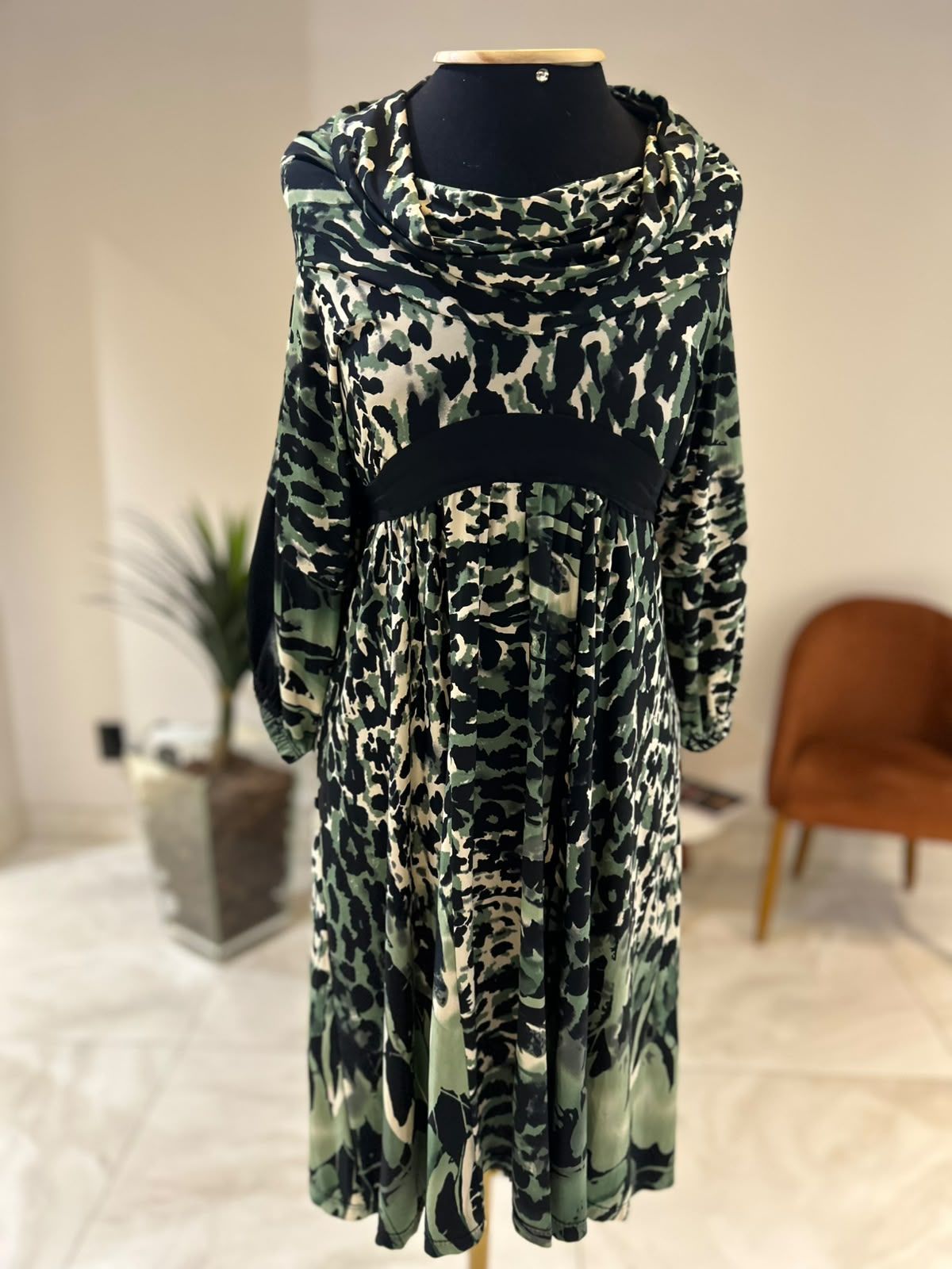 Vestido Solto Gola