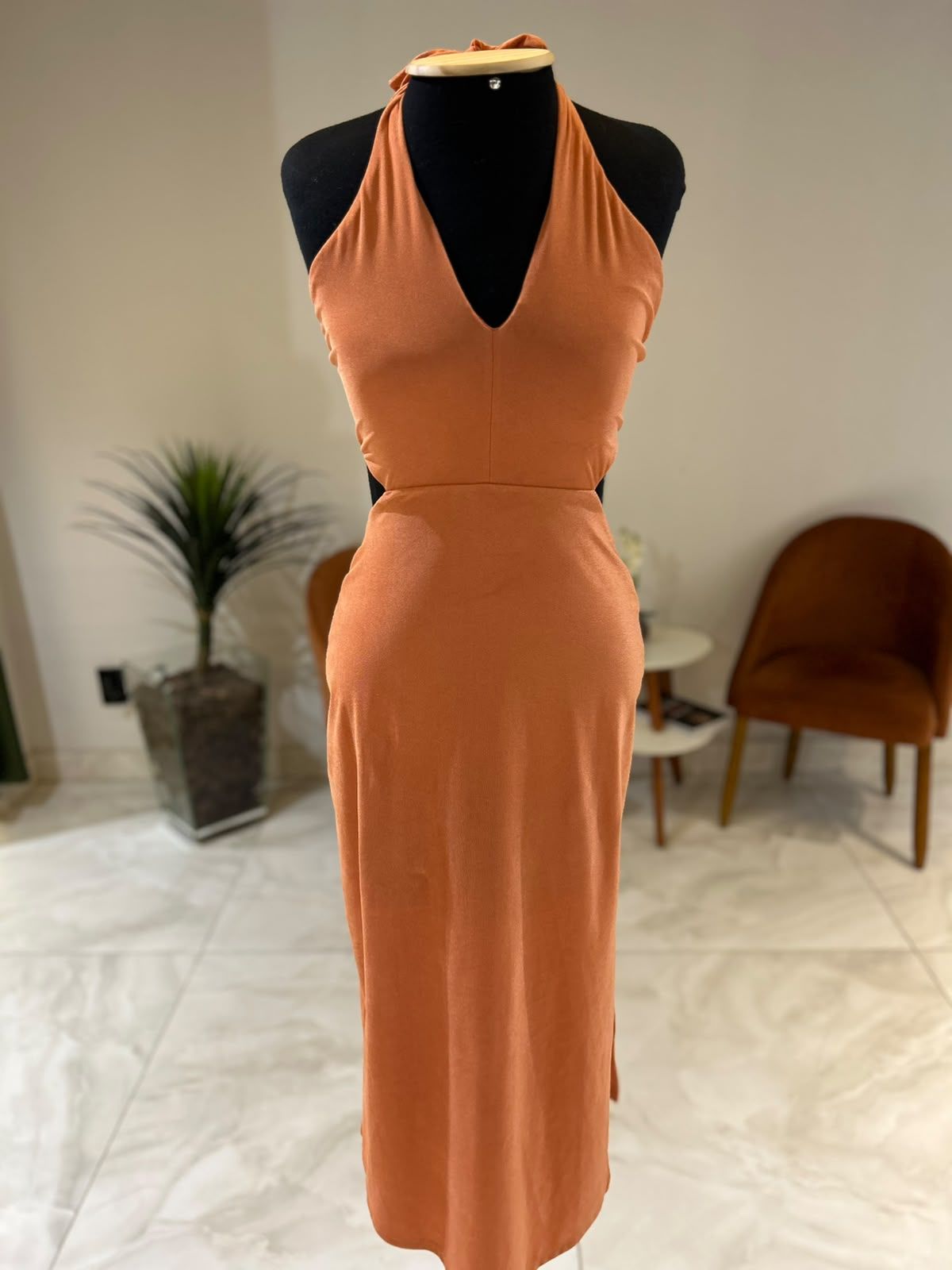 Vestido Midi Frente Única