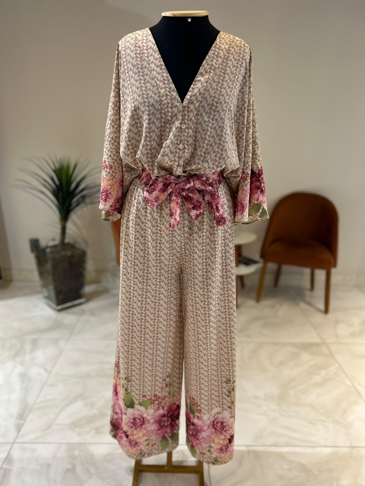Conjunto Calça + Camisa